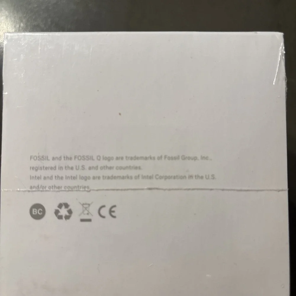 Fossil Q Terminal Smart Bracelet Charging Kit New Sealed. Older Model.